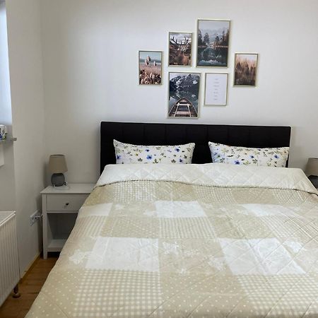 Appartement Zur Wied Oberlahr Esterno foto