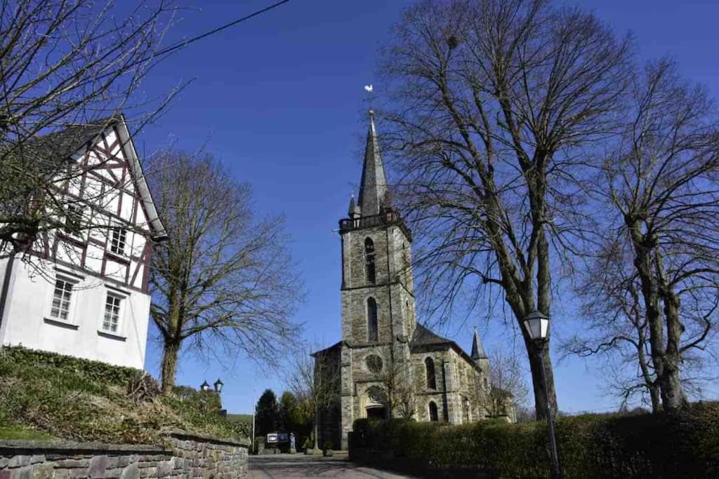 Appartement Zur Wied Oberlahr Esterno foto